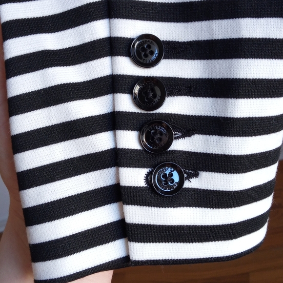Express Black and White Striped Blazer - Picture 3 of 4